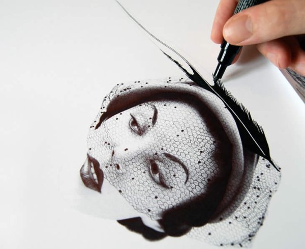 Гиперреализм шариковой ручкой