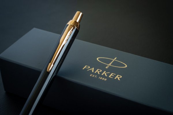 Ручка Parker im Metal Black gt