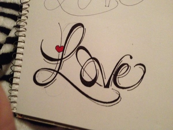 Как красиво написать Love