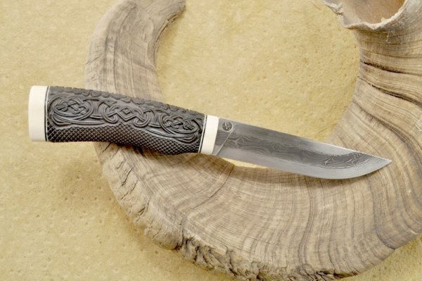 Нож Рыбак-2 рукоять дерево