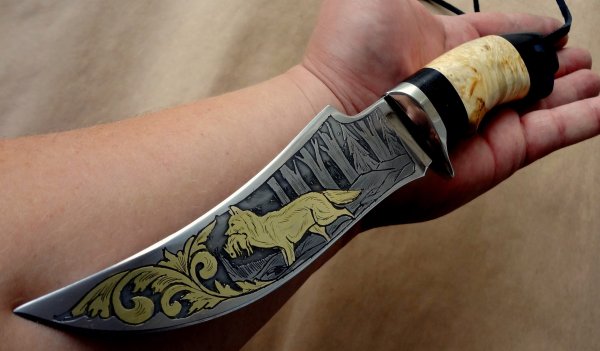 Гравировка на рукояти ножа
