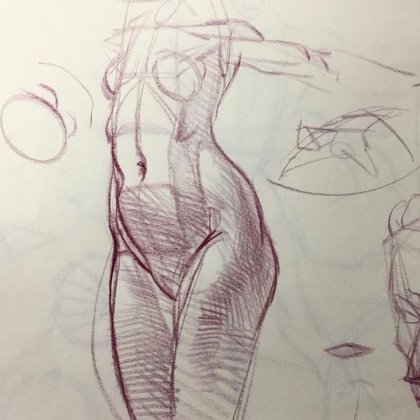 Женское тело карандашом