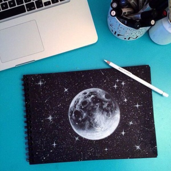 Космос на черной бумаге