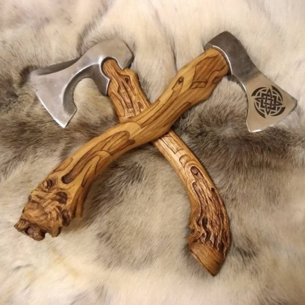 Узор выжигателем на рукоятке