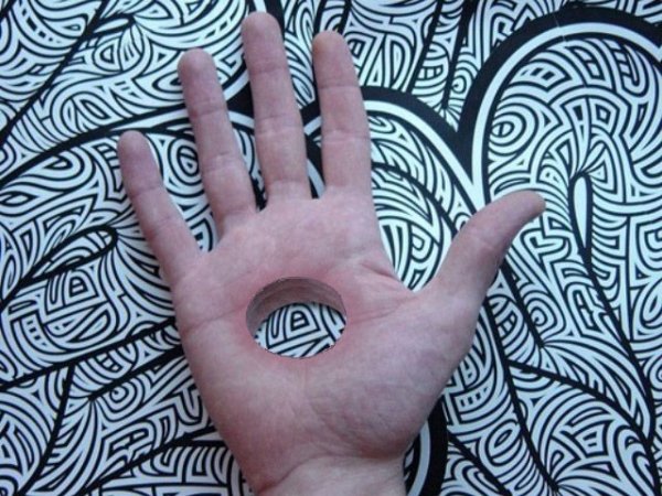 Тату гелевой ручкой на руке