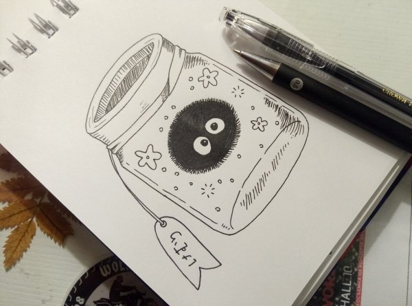 Рисунок ручкой на бумаге