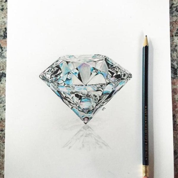Наброски карандашом Алмаз