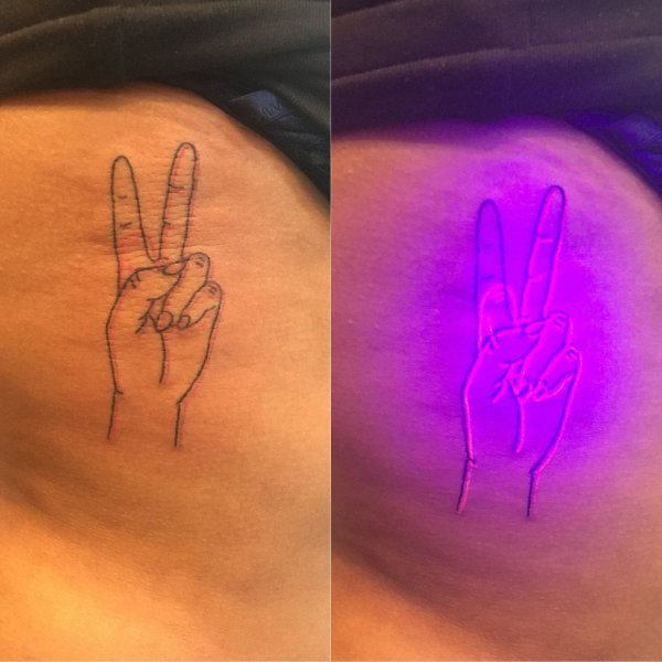 Тату которые светятся