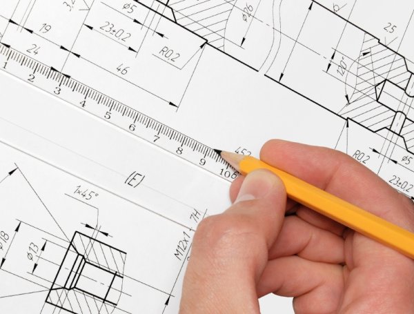 Зарисовки чертёжных инструментов