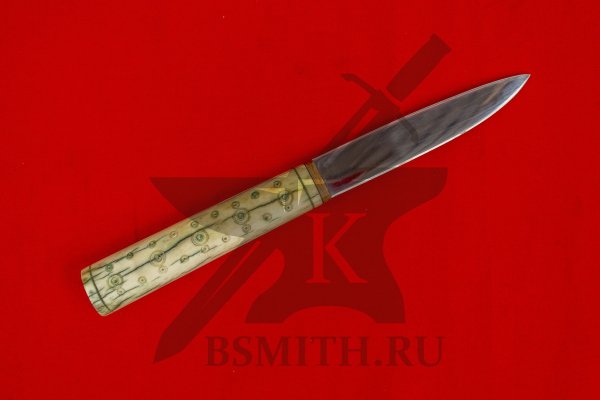 Нож Дамаск рукоять волк