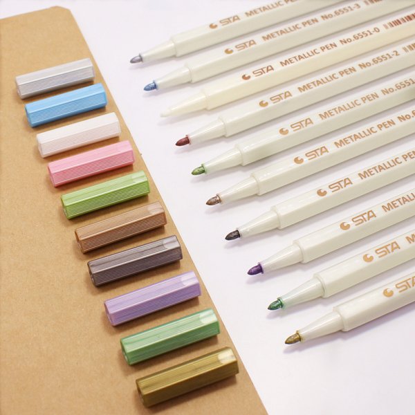 Набор ручек для рисования на бумаге