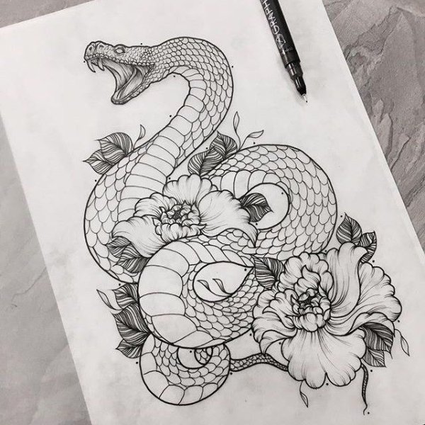 Эскиз тату змея с цветами