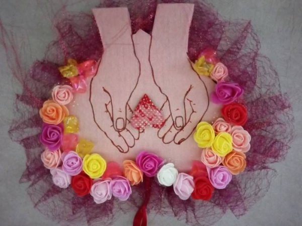 Поделка мамины руки