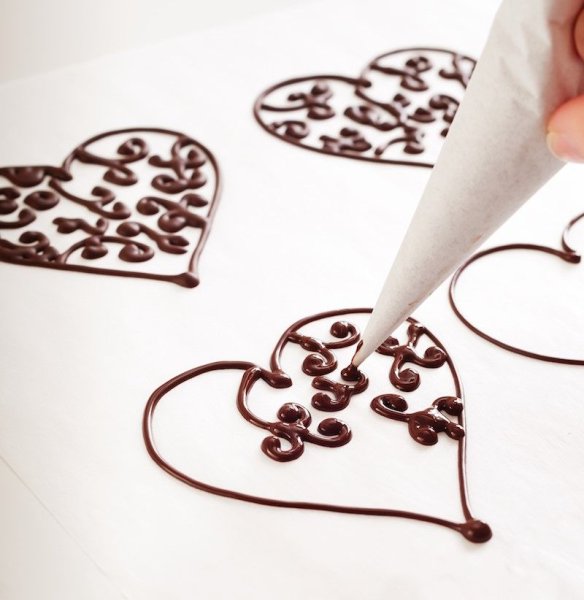 Трафареты для рисования шоколадом