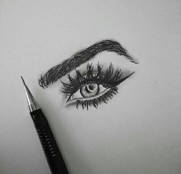 Глаз черной ручкой