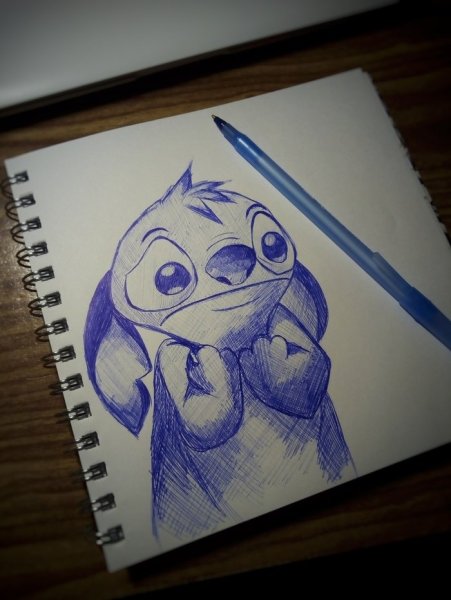 Рисунки синей ручкой