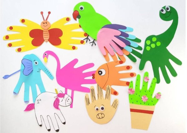 Аппликация из ладошек
