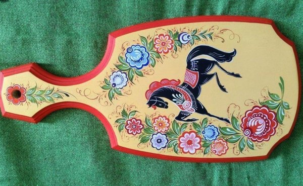 Городецкая роспись доска разделочная