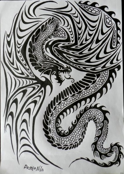 Наброски с драконами ручкой