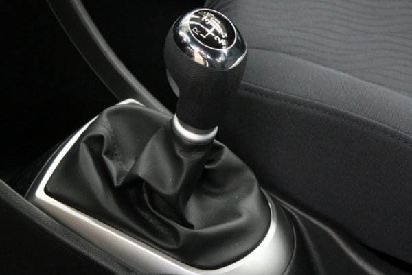 Ручка МКПП Солярис 2