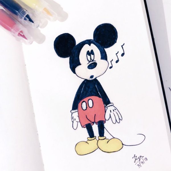 Дисней Микки Маус для скетчбука