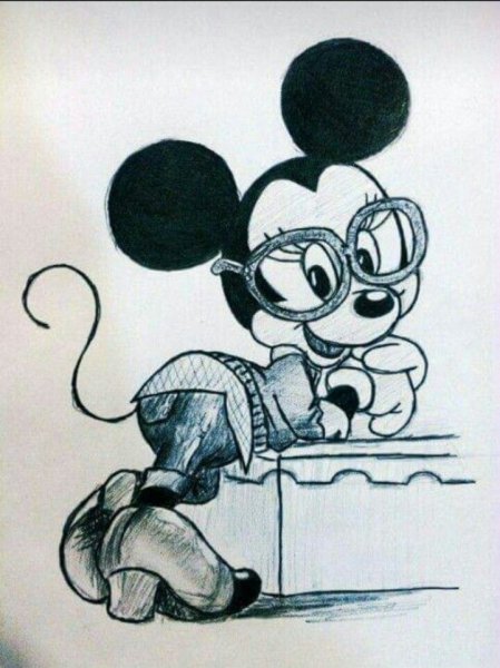 Чебурашка и Микки Маус