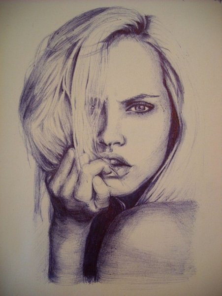 Портрет девушки карандашом