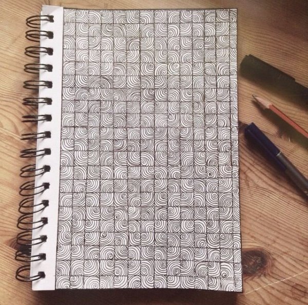 Идеи для маленького блокнота в клеточку