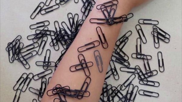 Рисунки на руке ручкой