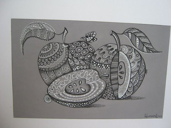 Графический натюрморт гелевой ручкой