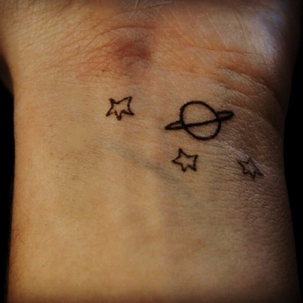 Маленькая тату ручкой