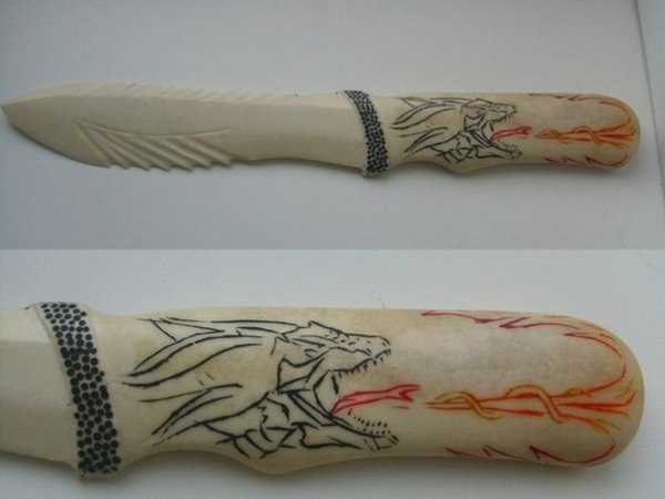 Рисунки на рукоятке ножа