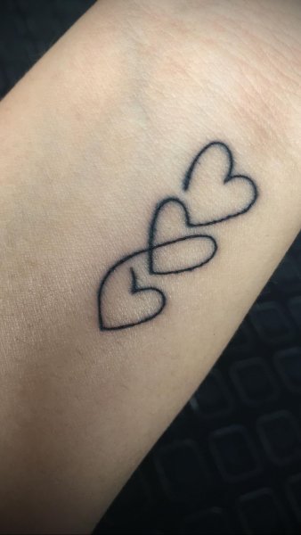 Тату ручкой