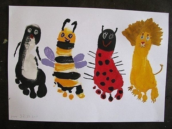 Рисование ножками для детей