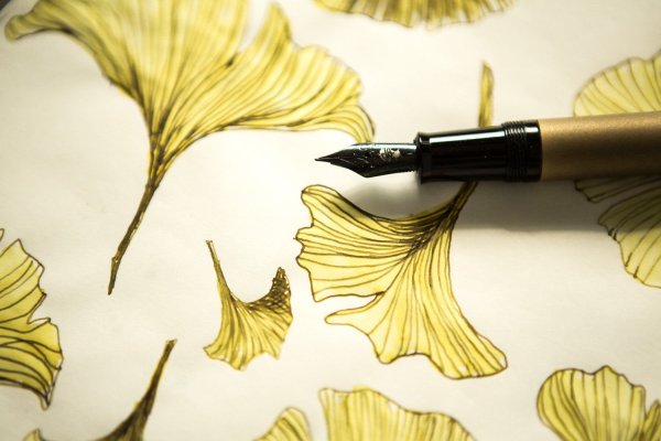 Золотая тушь для рисования