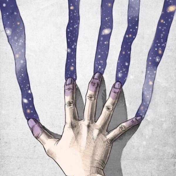 Арт на руке черной ручкой