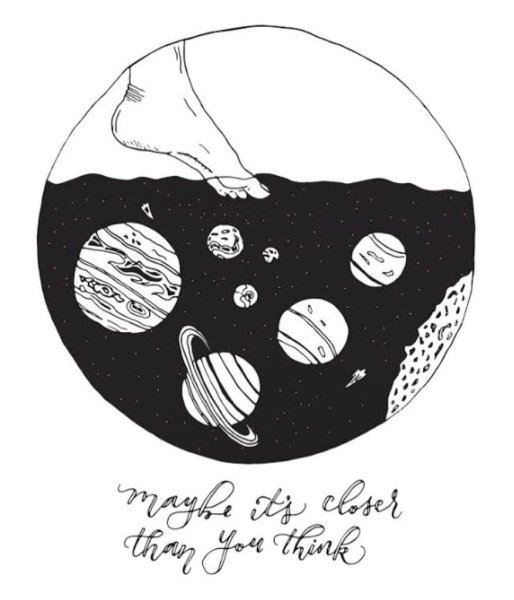 Планета черно белая