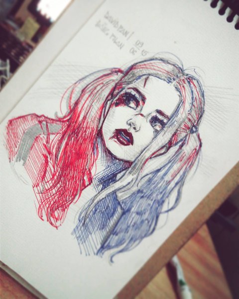 Харли Квинн ручкой