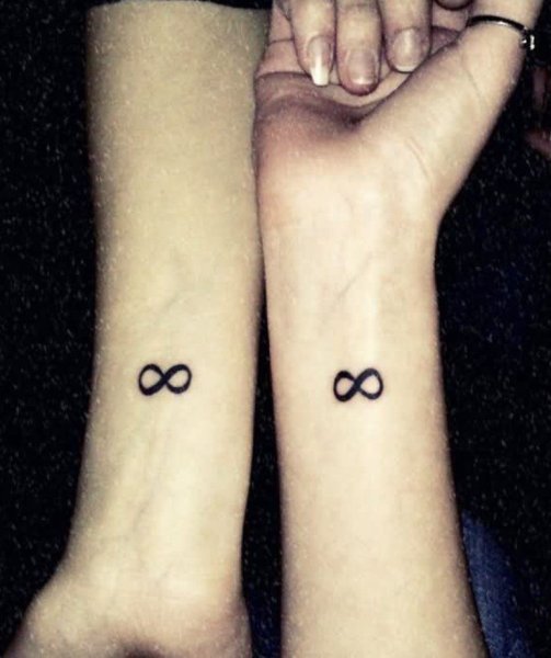 Парные тату легкие