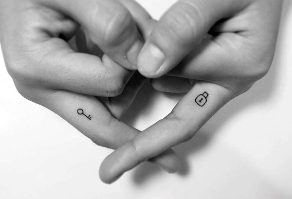 Маленькие тату для пары