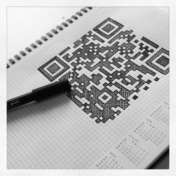 Рисование по клеточкам гелевой ручкой