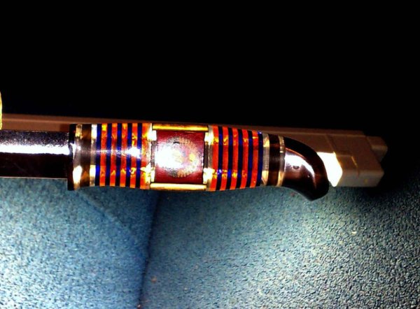 Наборная рукоять из оргстекла