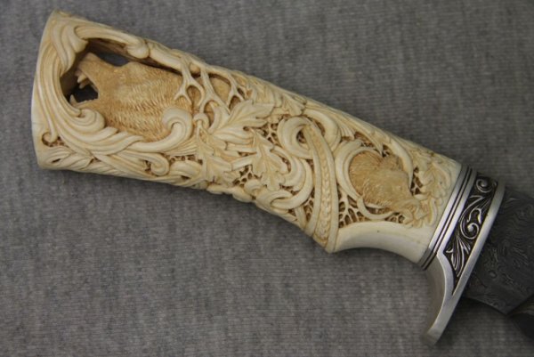 Резьба на рукояти ножа