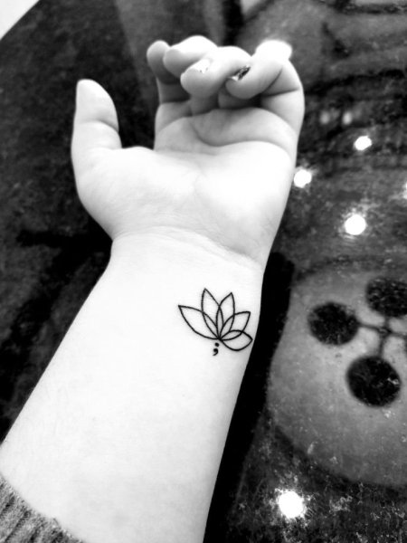 Лёгкие и красивые тату кошечка