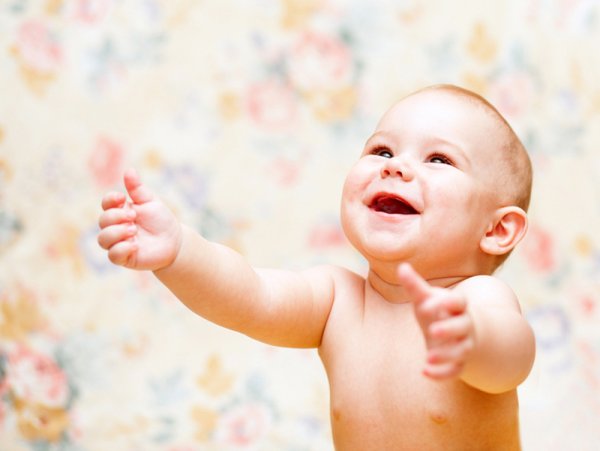 Рука взрослого и ребенка рисунок