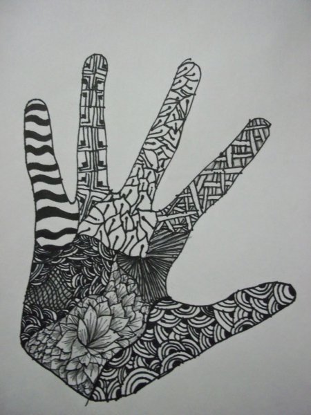 Рисуночки на руках ручкой