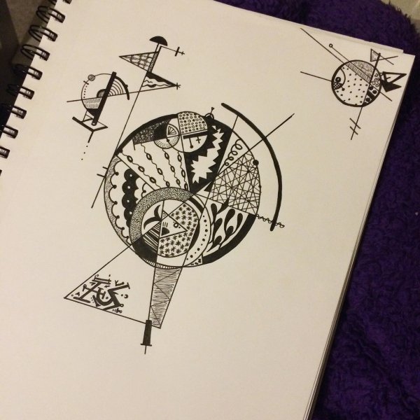 Рисунки в круге для скетчбука