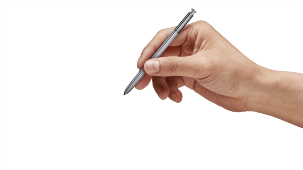 Рука с авторучкой