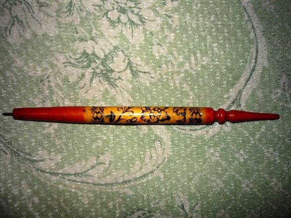 Старые шариковые ручки