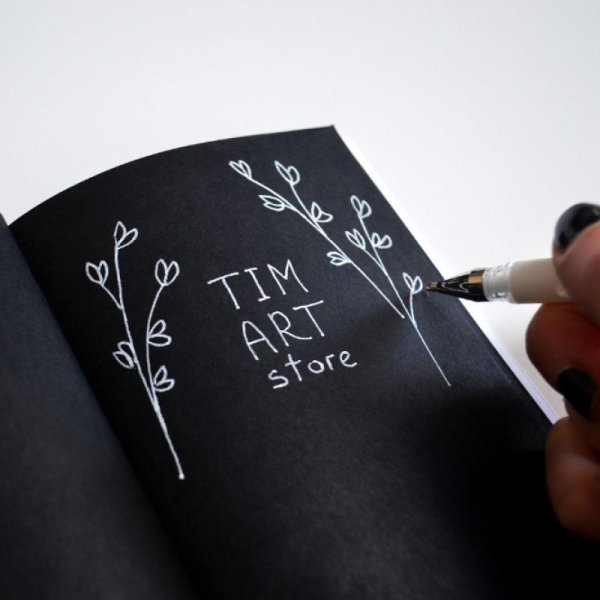 Блокнот с черными листами